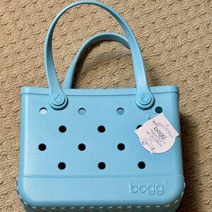 Light Blue Bitty Bogg Bag With Clear Zip Accessory Bag NWT